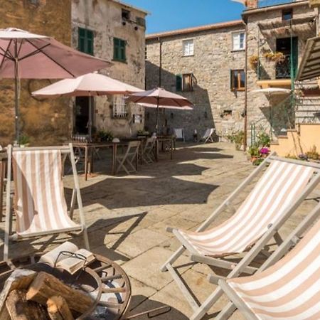 Corte Paganini Casa Vacanze Рикко-дель-Гольфо-ди-Специя Экстерьер фото